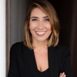 smiling-businesswoman-portrait-with-black-blazer